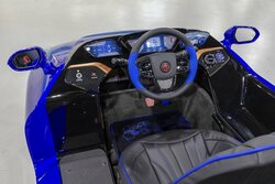 「お台場の「クルマのテーマパーク」に新車両登場　親子で楽しめる」の写真