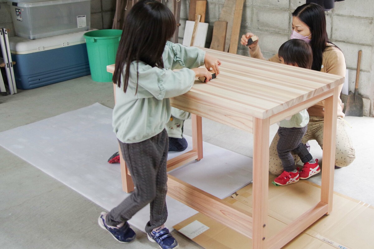 6歳になったら机を作ろう！」一斉開催 思い出いっぱいの特別な机を