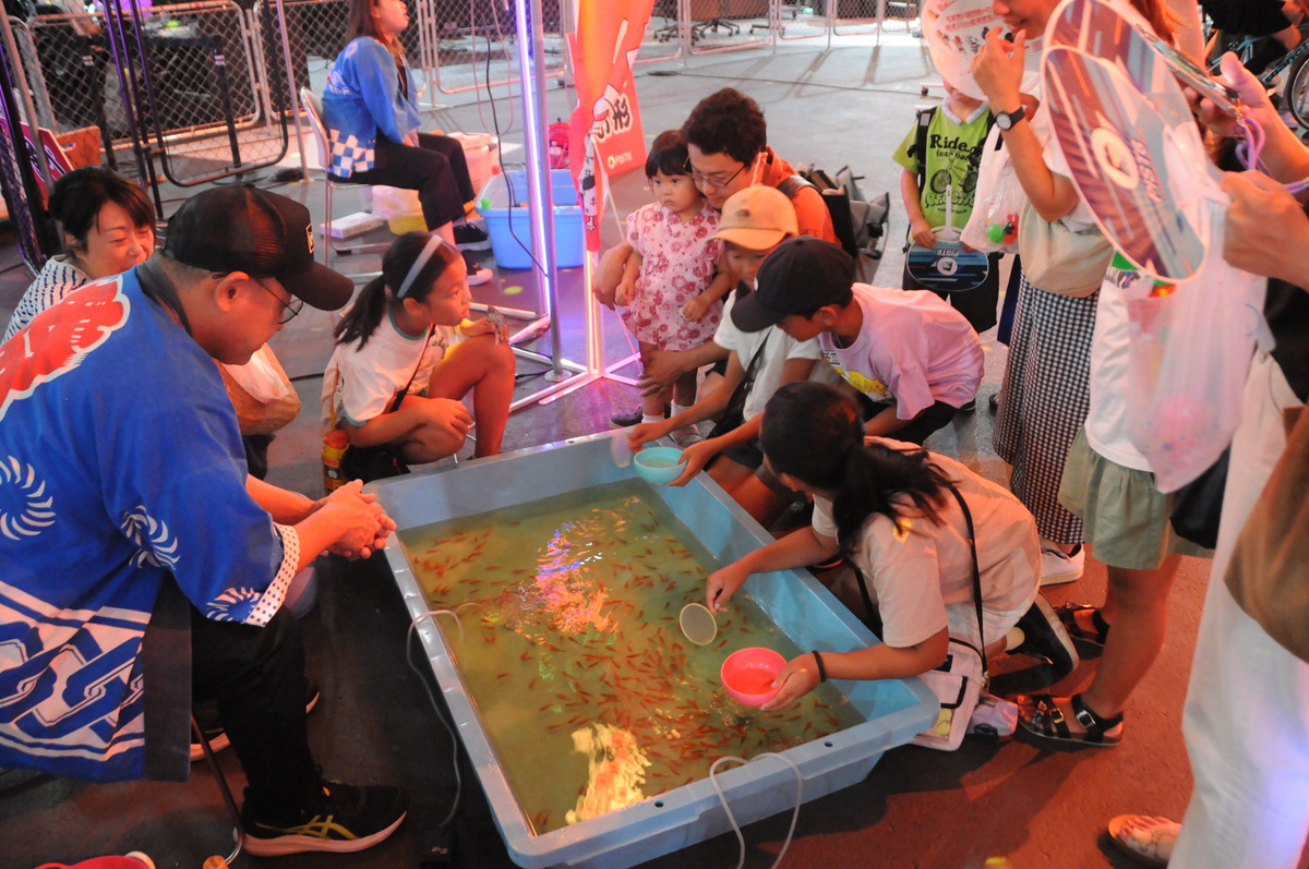 千葉市で「PIST6夏あそび2024」が開催！ 涼しい屋内で盆踊り＆縁日