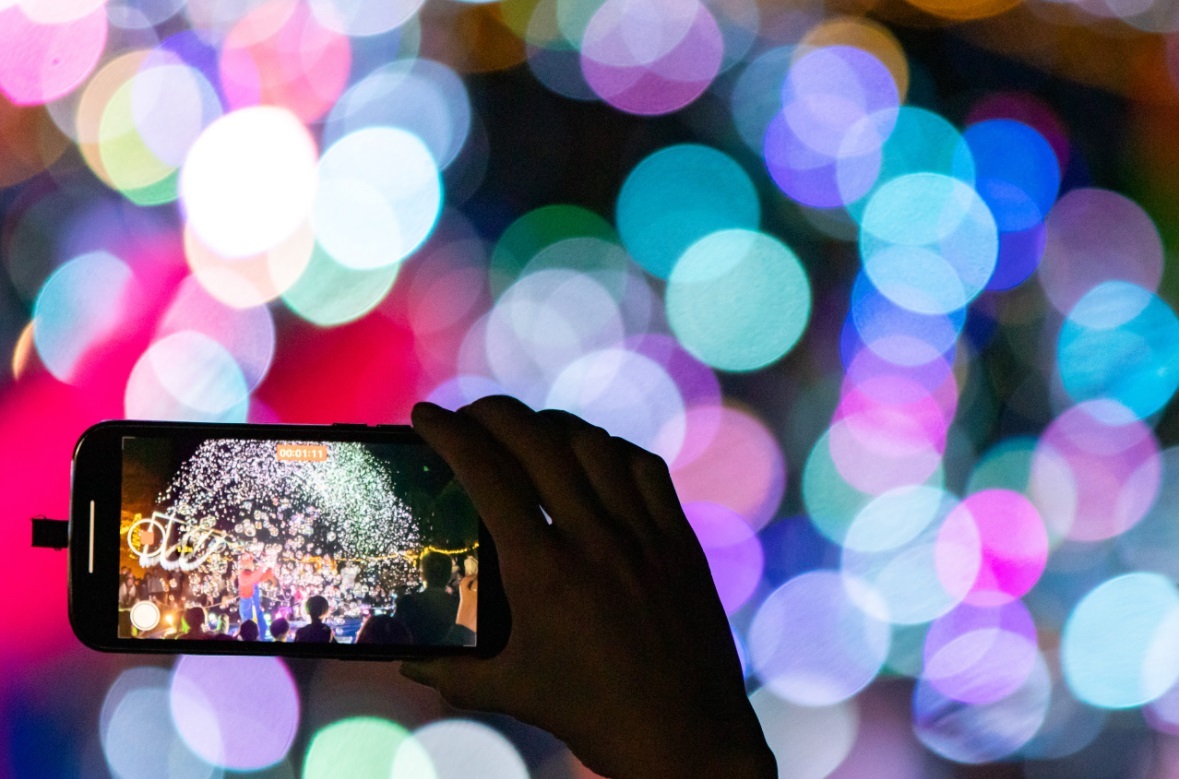 佐賀県の「鳥栖プレミアム・アウトレット」でシャボン玉ショー