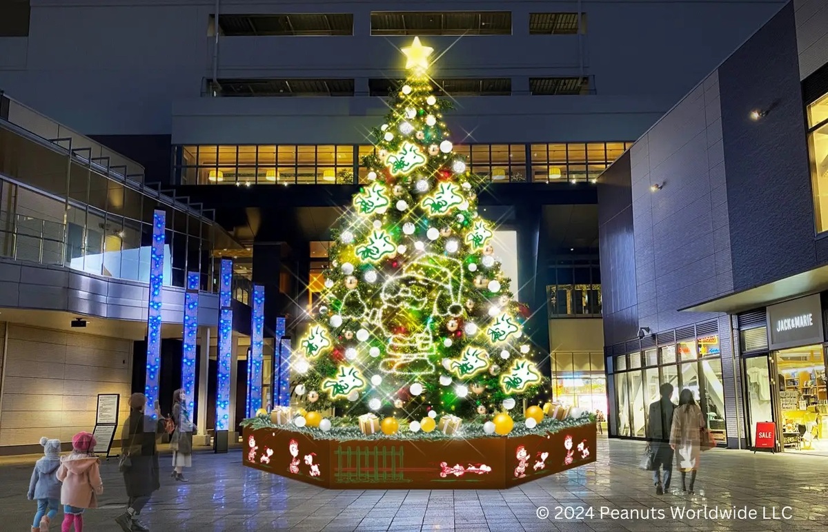 グランベリーパークでスヌーピーのクリスマスイベント！ ツリー