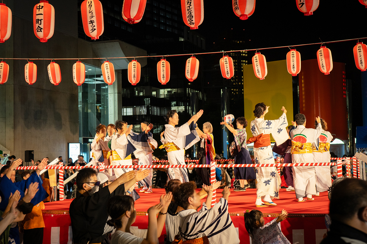 夏祭り満喫中たきな SIR 01番 Weiss Schwarz/Lycoris Recoil Premium Booster]夏祭り満喫中 たきな