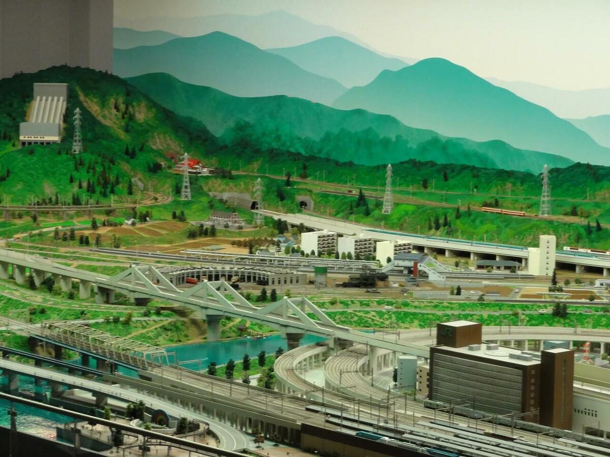 国内最大級の鉄道ジオラマ登場！ 電車の仕事体験＆新幹線工作も | いこ