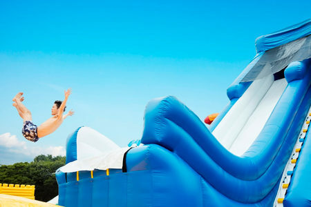 ハローキティ　　芝政ワールド　浮き輪　③ ハローキティ 芝政ワールド 浮き輪 ③ 幼児向け＆泡プールも！ 子どもが