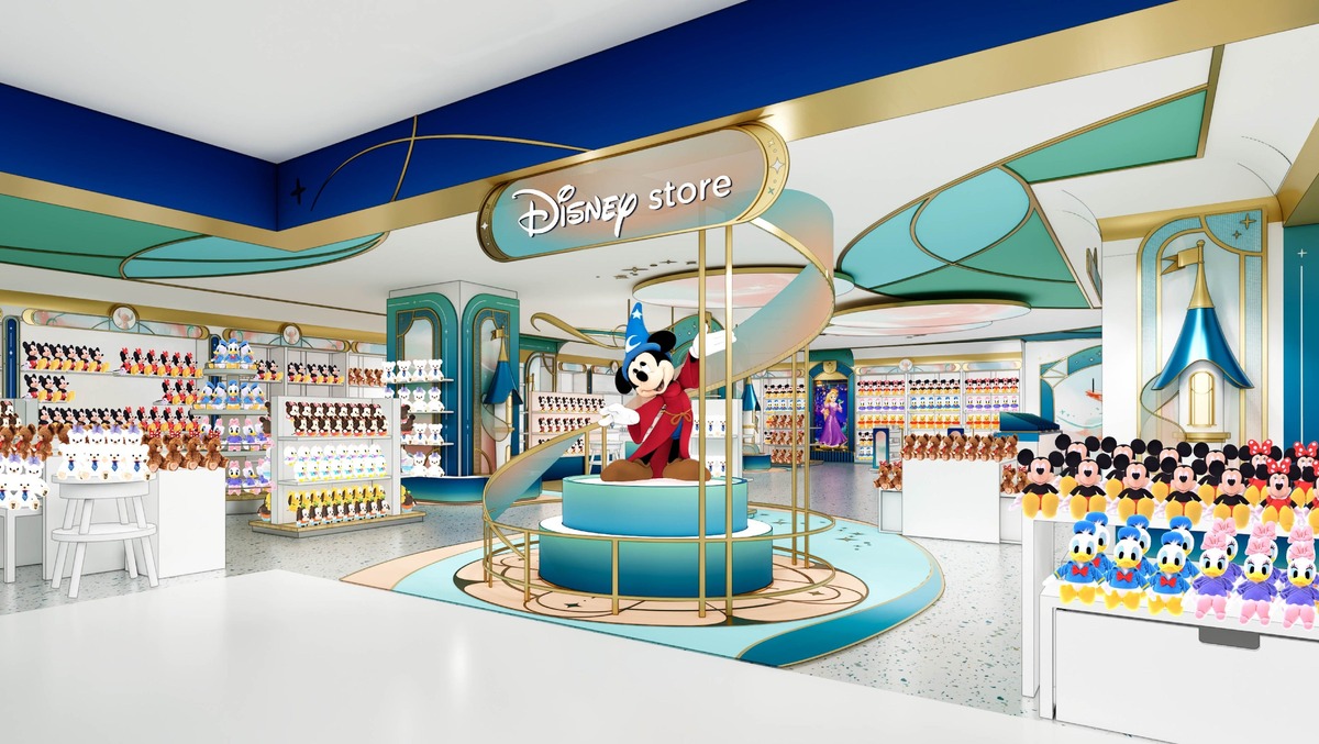 世界700セット限定2002年ディズニーストア 熊本鶴屋店グランドオープン記念 魔法の店内体験＆限定グッズ11種に注目！ ディズニーストア新店が二子