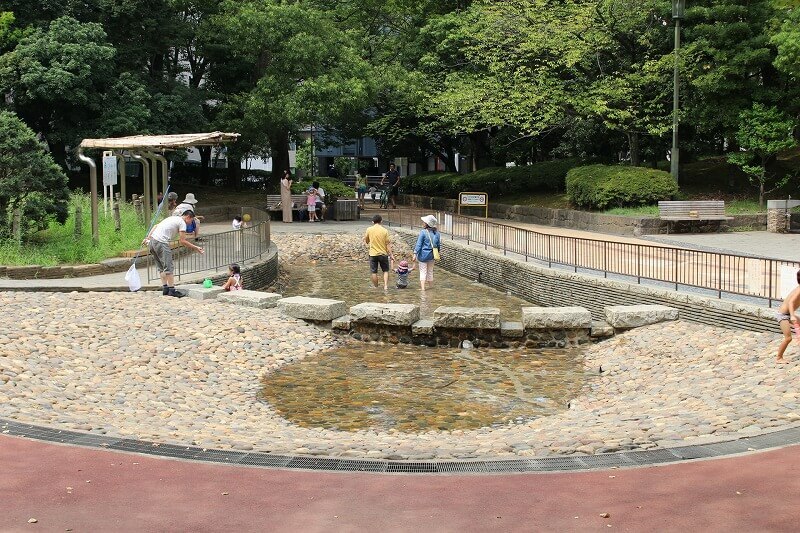 21 文京区 じゃぶじゃぶ池 水遊び場があるおすすめ公園3選 いこレポ